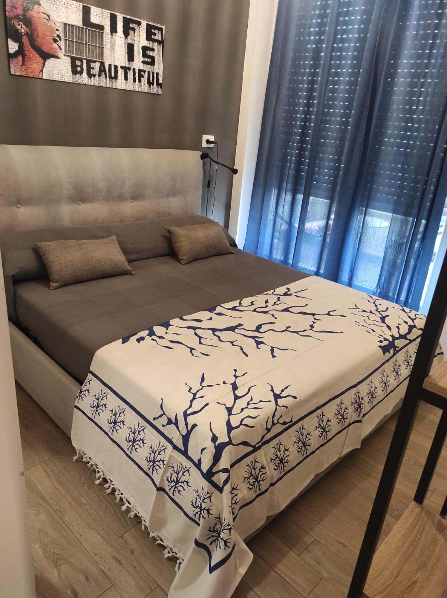 Michelangelo Airport Suite Room 菲乌米奇诺 外观 照片